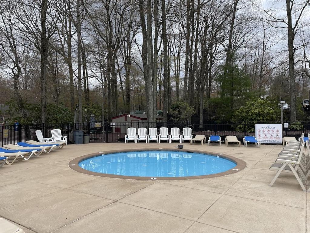 Beautiful Lake Harmony Townhouse At Big Boulder Lake And Ski Area エクステリア 写真