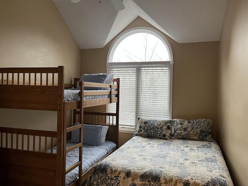 Beautiful Lake Harmony Townhouse At Big Boulder Lake And Ski Area エクステリア 写真