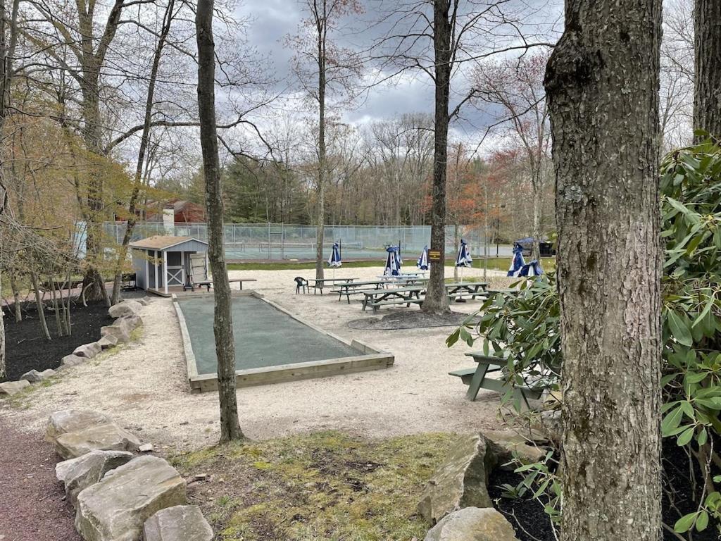 Beautiful Lake Harmony Townhouse At Big Boulder Lake And Ski Area エクステリア 写真