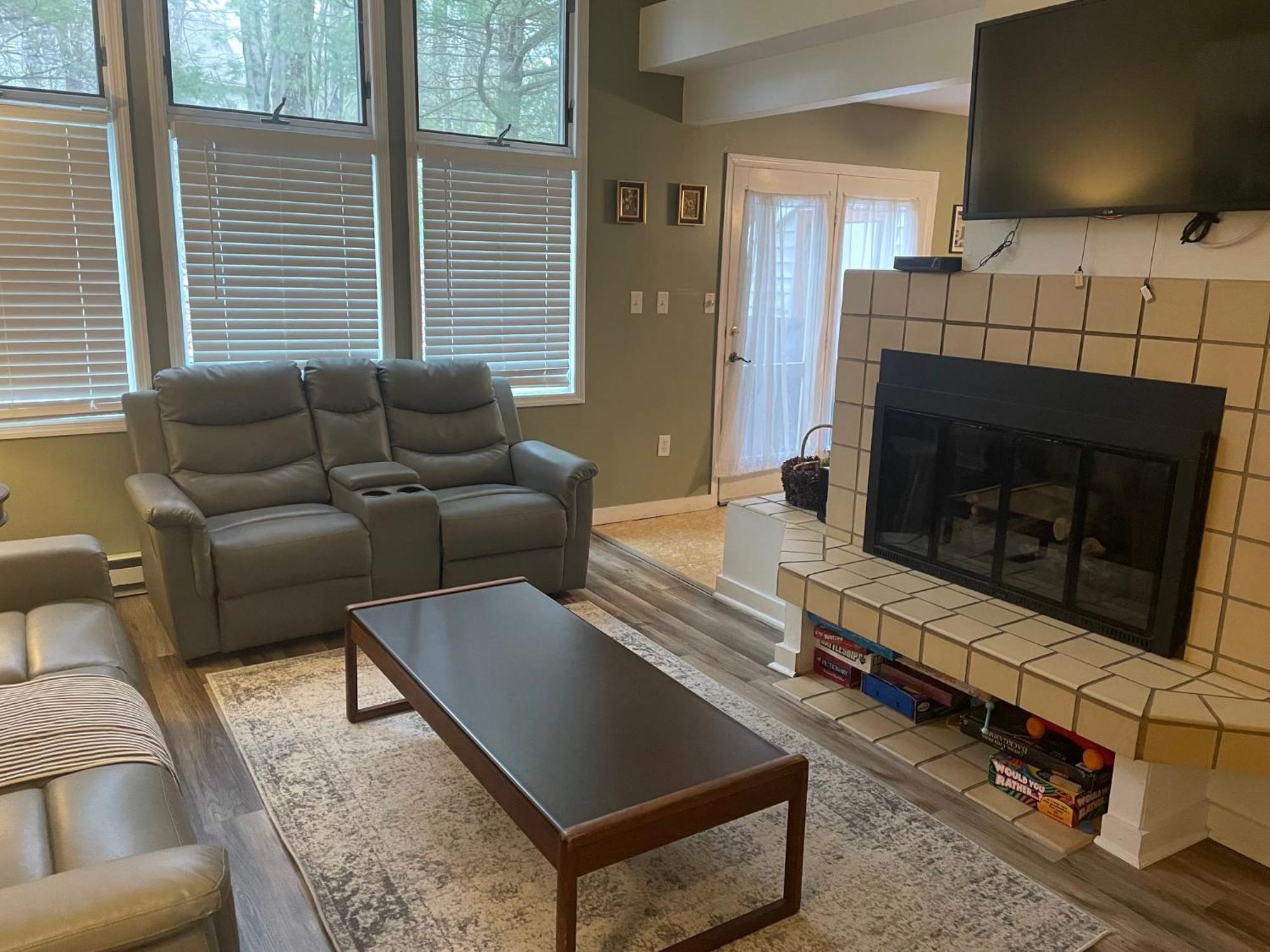 Beautiful Lake Harmony Townhouse At Big Boulder Lake And Ski Area エクステリア 写真